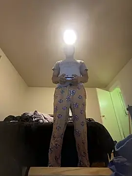 Snapshot of MrDaddyBbSnake chatting on February 9, 4:14 am MrDaddyBbSnake online show from February 9, 4:14 am