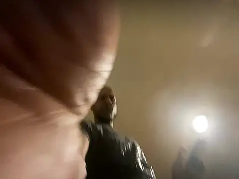 Snapshot of MrDaddyBbSnake chatting on February 25, 4:03 am MrDaddyBbSnake online show from February 25, 4:03 am