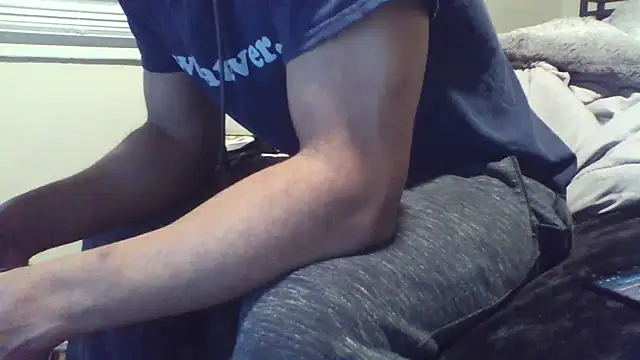 Snapshot of MrDaddyBbSnake chatting on March 9, 11:46 pm MrDaddyBbSnake online show from March 9, 11:46 pm