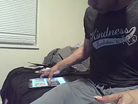 Snapshot of MrDaddyBbSnake chatting on March 16, 6:20 am MrDaddyBbSnake online show from March 16, 6:20 am