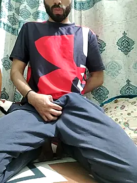 Snapshot of TOPMOON001 chatting on February 26, 2:46 pm TOPMOON001 online show from February 26, 2:46 pm