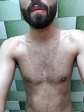 Snapshot of TOPMOON001 chatting on February 28, 7:05 am TOPMOON001 online show from February 28, 7:05 am