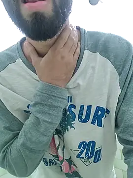 Snapshot of TOPMOON001 chatting on March 9, 8:31 pm TOPMOON001 online show from March 9, 8:31 pm