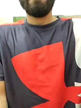 Snapshot of TOPMOON001 chatting on March 17, 7:02 am TOPMOON001 online show from March 17, 7:02 am