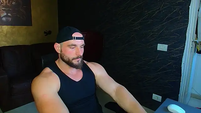 AdamJamesonn online show from June 8, 7:09 am