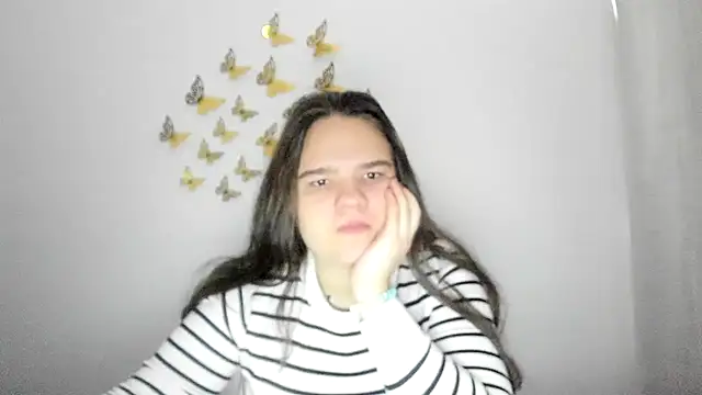 AdeleCruz online show from February 5, 1:22 pm