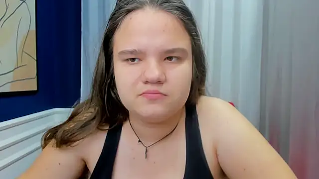 AdeleCruz online show from February 18, 1:11 pm