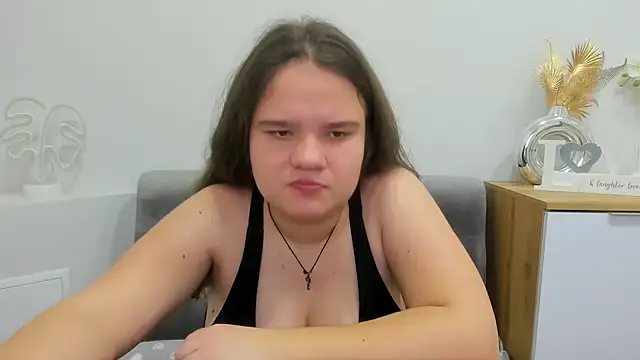 AdeleCruz online show from March 15, 1:18 pm