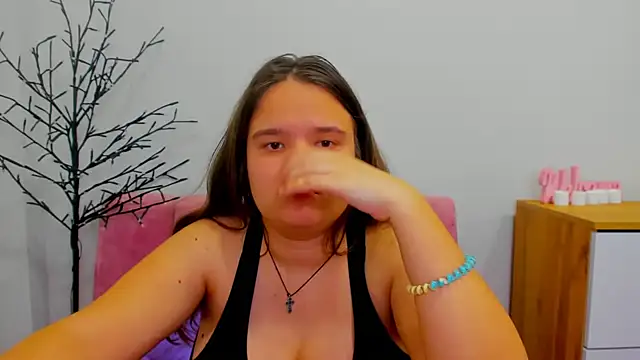 AdeleCruz online show from March 17, 4:43 pm