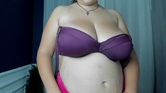 AdeleCruz online show from September 14, 12:04 pm