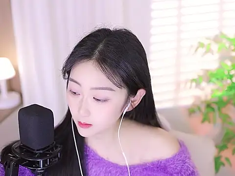 Snapshot of Muzi-sing chatting on March 9, 12:09 pm Muzi-sing online show from March 9, 12:09 pm