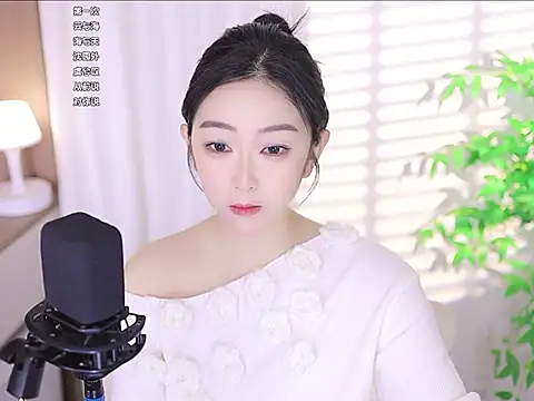 Snapshot of Muzi-sing chatting on March 21, 3:12 am Muzi-sing online show from March 21, 3:12 am