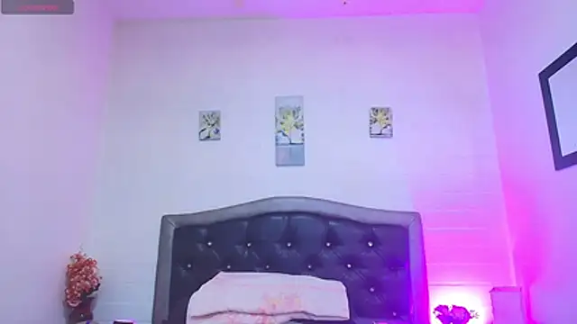 VickyBoobss online show from July 15, 2:17 am