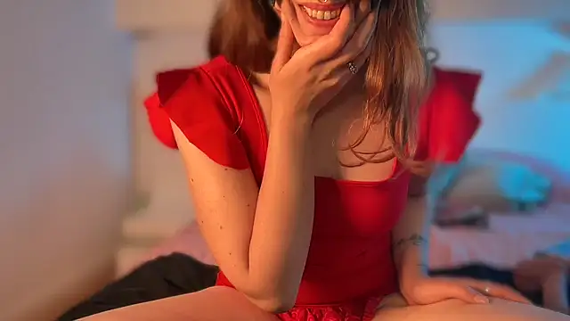 charlyroseblossom online show from April 29, 5:30 pm
