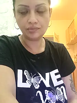 Snapshot of rosse26830 chatting on May 11, 7:44 pm rosse26830 online show from May 11, 7:44 pm