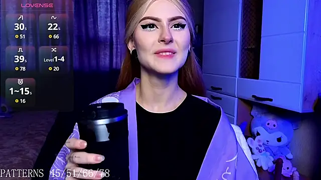 Snapshot of Emily__Mooree chatting on March 22, 5:28 am Emily Mooree online show from March 22, 5:28 am