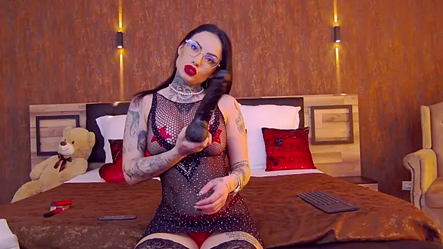 Snapshot of NataliaCristal chatting on February 13, 9:51 am NataliaCristal online show from February 13, 9:51 am