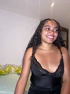 Snapshot of JasmineRose7 chatting on June 18, 12:33 am JasmineRose7 online show from June 18, 12:33 am