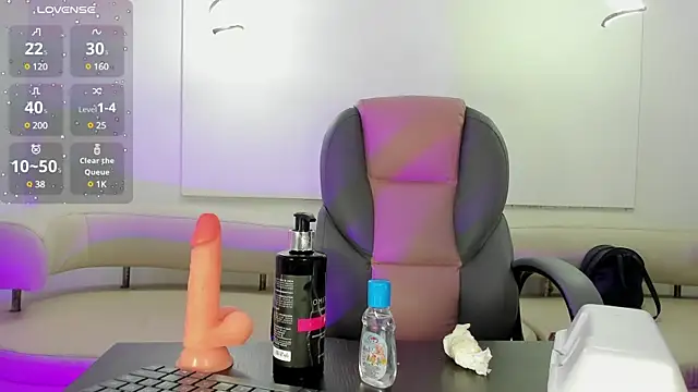 Valentina slim online show from March 4, 1:01 am