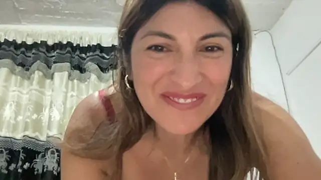 LunaBeya online show from September 29, 12:21 pm