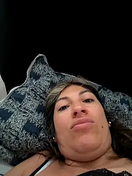 LunaBeya online show from November 2, 12:40 pm