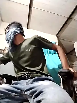 Snapshot of subhash8822 chatting on January 14, 9:56 am subhash8822 online show from January 14, 9:56 am