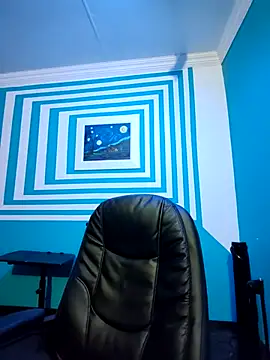 itsmeyes69 online show from February 15, 10:10 pm