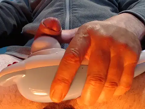 itsmeyes69 online show from September 27, 10:59 pm