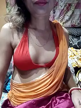 SANA-LEONI online show from January 21, 3:10 pm