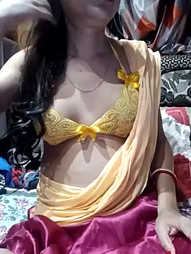 SANA-LEONI online show from January 25, 2:36 pm