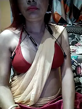 SANA-LEONI online show from October 15, 2:39 pm