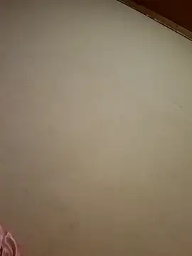 Snapshot of daddysgirly20 chatting on November 24, 5:51 am daddysgirly20 online show from November 24, 5:51 am