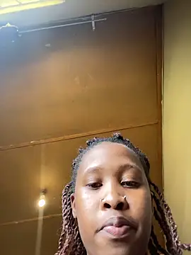 Snapshot of daddysgirly20 chatting on January 9, 12:08 pm daddysgirly20 online show from January 9, 12:08 pm