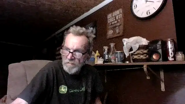 Snapshot of Aldick68 chatting on April 20, 9:12 am Aldick68 online show from April 20, 9:12 am