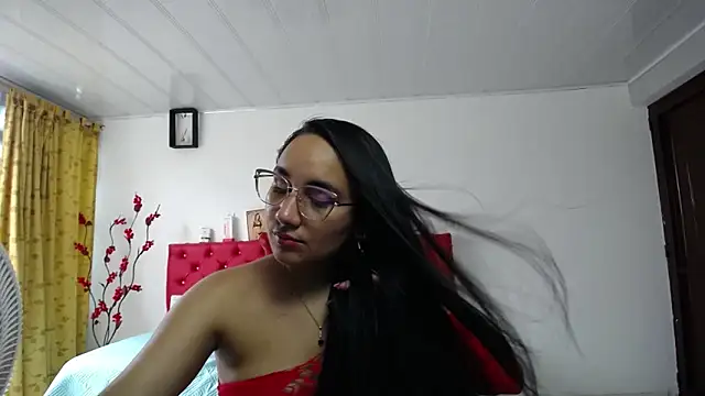 Maylin horny19 online show from March 22, 7:06 pm