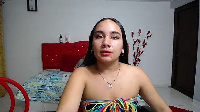 Snapshot of Maylin_horny19 chatting on June 16, 3:09 am Maylin horny19 online show from June 16, 3:09 am
