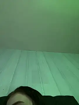 Snapshot of VioletxBlue chatting on January 18, 10:39 pm VioletxBlue online show from January 18, 10:39 pm