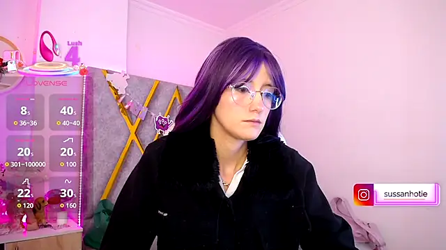 Snapshot of SussanHottye1_ chatting on November 17, 10:21 am SussanHottye1 online show from November 17, 10:21 am