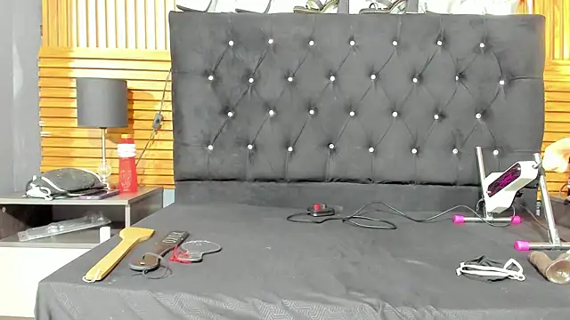 SalomeSimonz online show from November 9, 7:34 pm