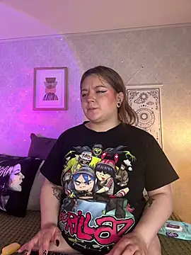 Snapshot of Veronica_simons chatting on July 25, 10:29 pm Veronica simons online show from July 25, 10:29 pm