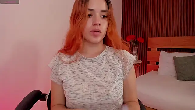 Snapshot of alliss_ginger_ chatting on May 9, 11:21 pm alliss ginger online show from May 9, 11:21 pm