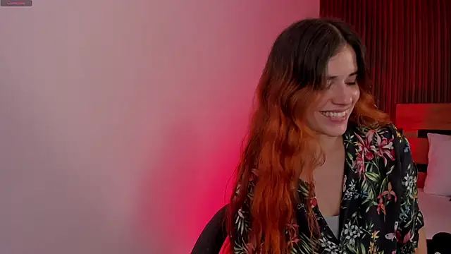 Snapshot of alliss_ginger_ chatting on July 25, 10:07 pm alliss ginger online show from July 25, 10:07 pm