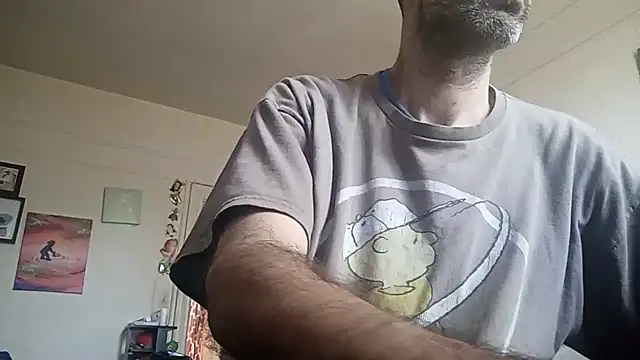 Snapshot of BaByArM81 chatting on June 9, 6:08 pm BaByArM81 online show from June 9, 6:08 pm