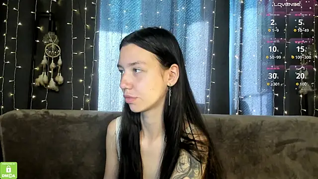 Snapshot of Amelia_skyy chatting on July 14, 2:05 am Amelia skyy online show from July 14, 2:05 am