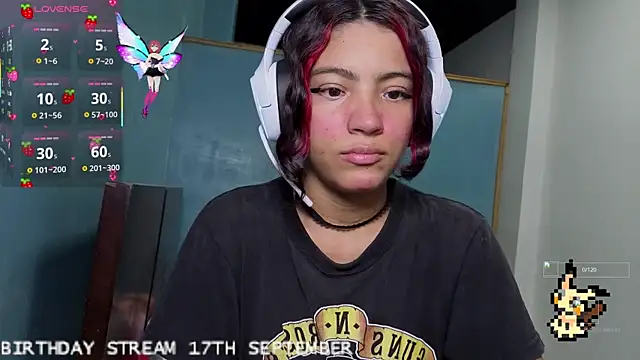 Lovelyamyy online show from September 16, 7:04 pm