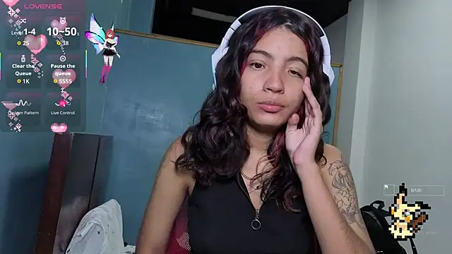 Lovelyamyy online show from October 15, 5:57 pm