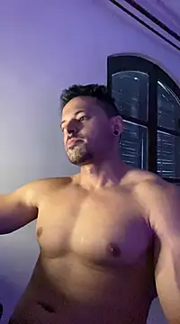 Snapshot of Lucasfit24 chatting on February 26, 12:25 pm Lucasfit24 online show from February 26, 12:25 pm