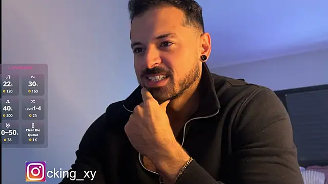 Snapshot of Lucasfit24 chatting on October 10, 2:49 pm Lucasfit24 online show from October 10, 2:49 pm