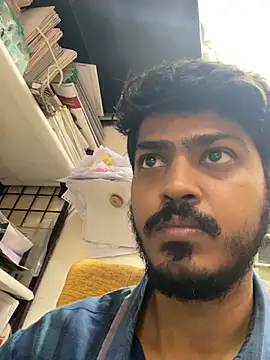 Snapshot of cute_modell chatting on January 15, 7:37 am cute modell online show from January 15, 7:37 am