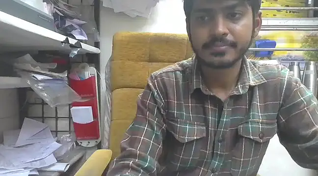 Snapshot of cute_modell chatting on February 24, 12:59 pm cute modell online show from February 24, 12:59 pm